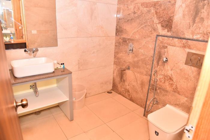 qcent woods spa and resort