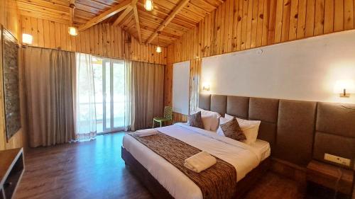 qcent woods spa and resort