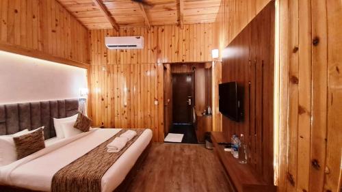 qcent woods spa and resort