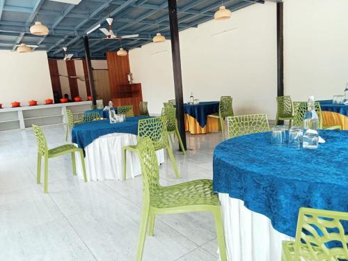 qcent woods spa and resort