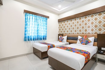 capital o hotel geeta palace