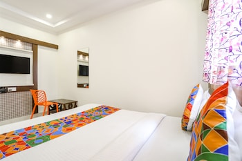capital o hotel geeta palace