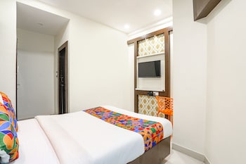 capital o hotel geeta palace
