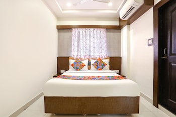 capital o hotel geeta palace