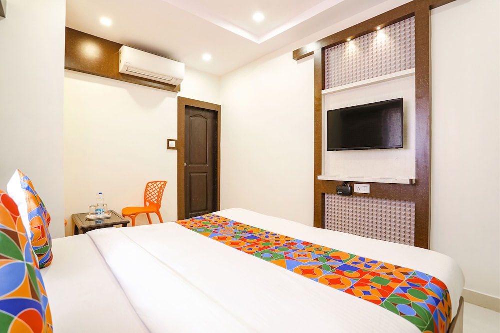 capital o hotel geeta palace