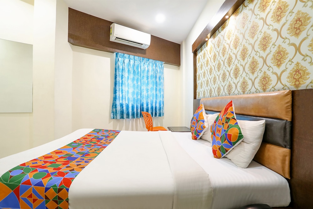 capital o hotel geeta palace