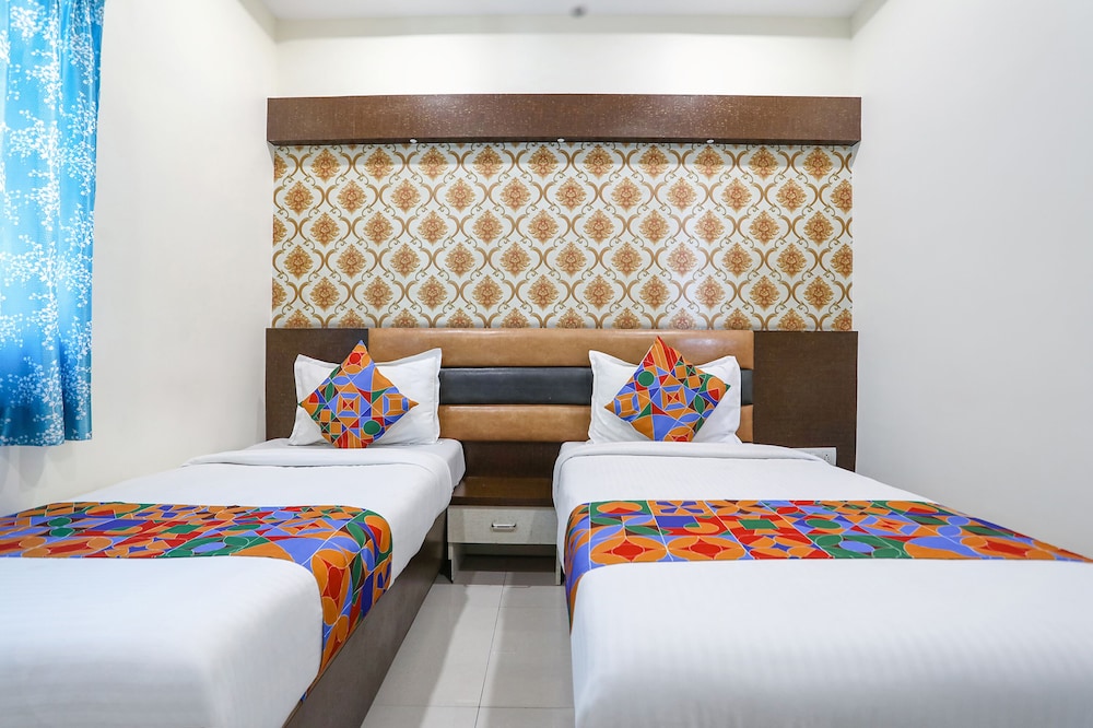 capital o hotel geeta palace