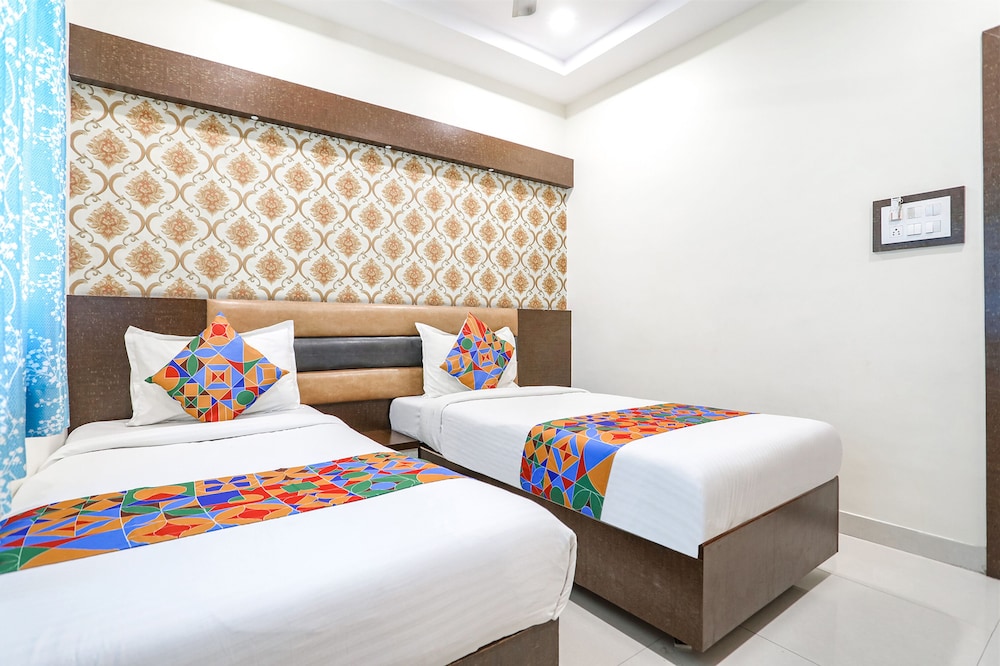 capital o hotel geeta palace