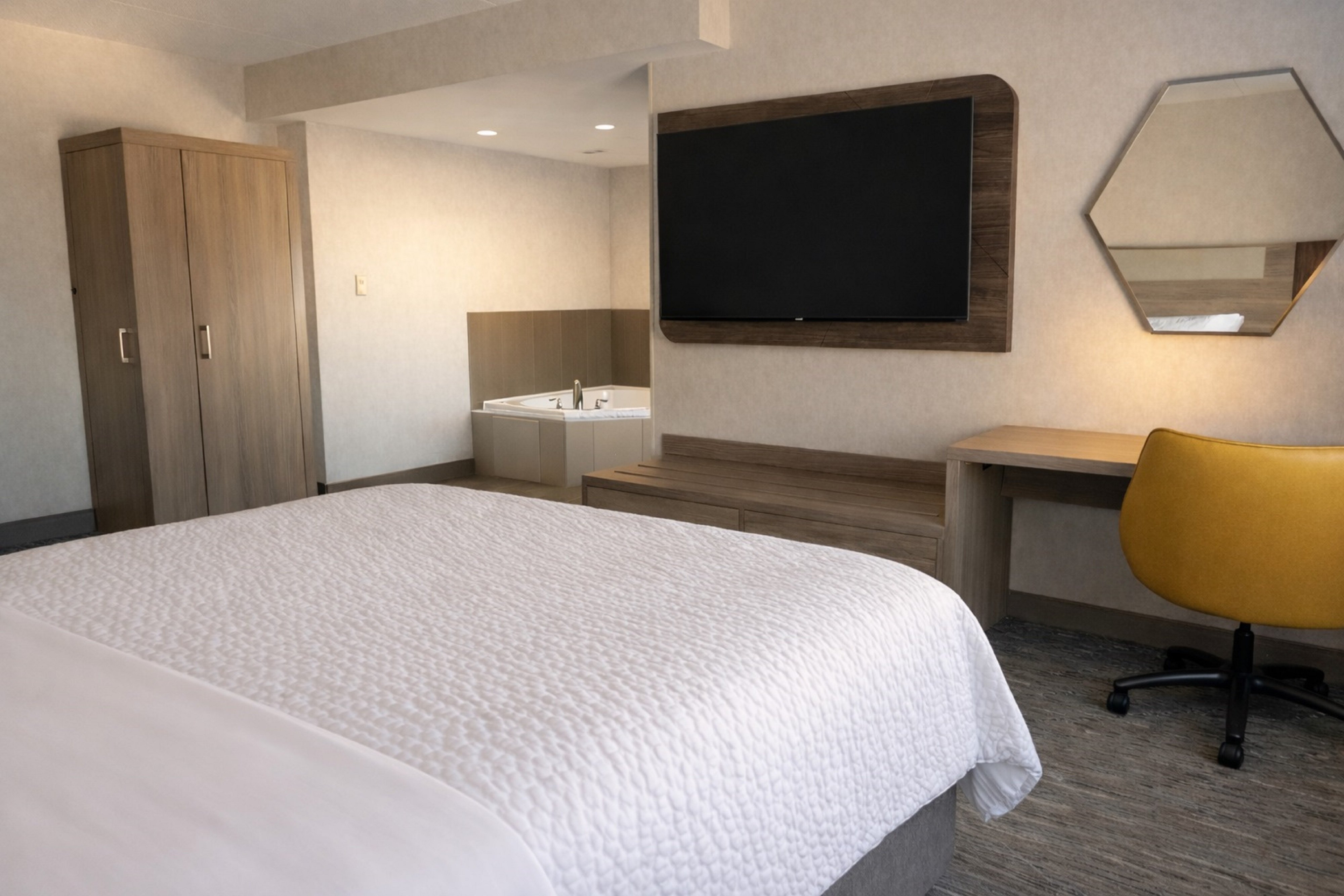 holiday inn express and suites timmins by ihg