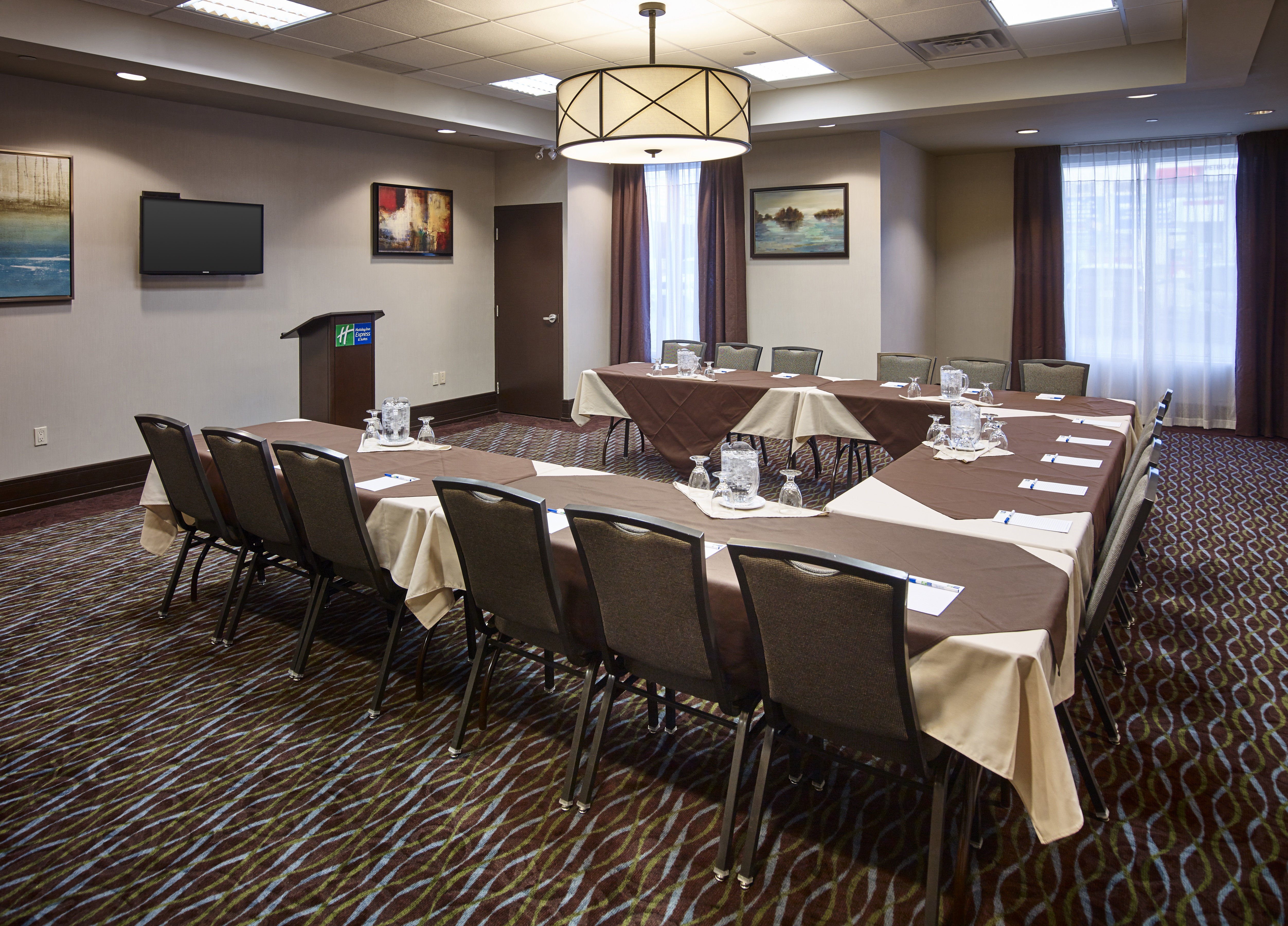 holiday inn express and suites timmins by ihg