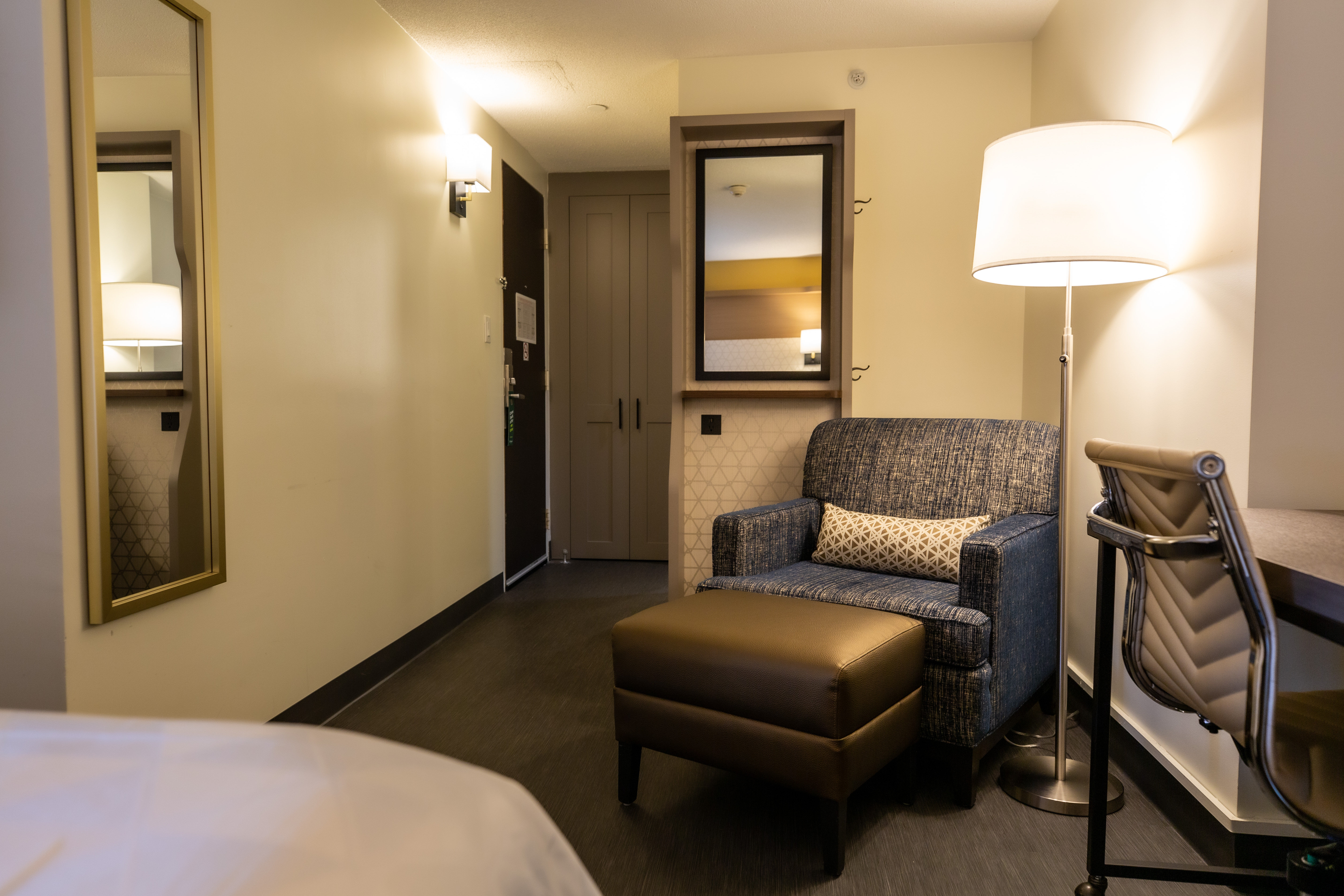 holiday inn toronto downtown centre by ihg