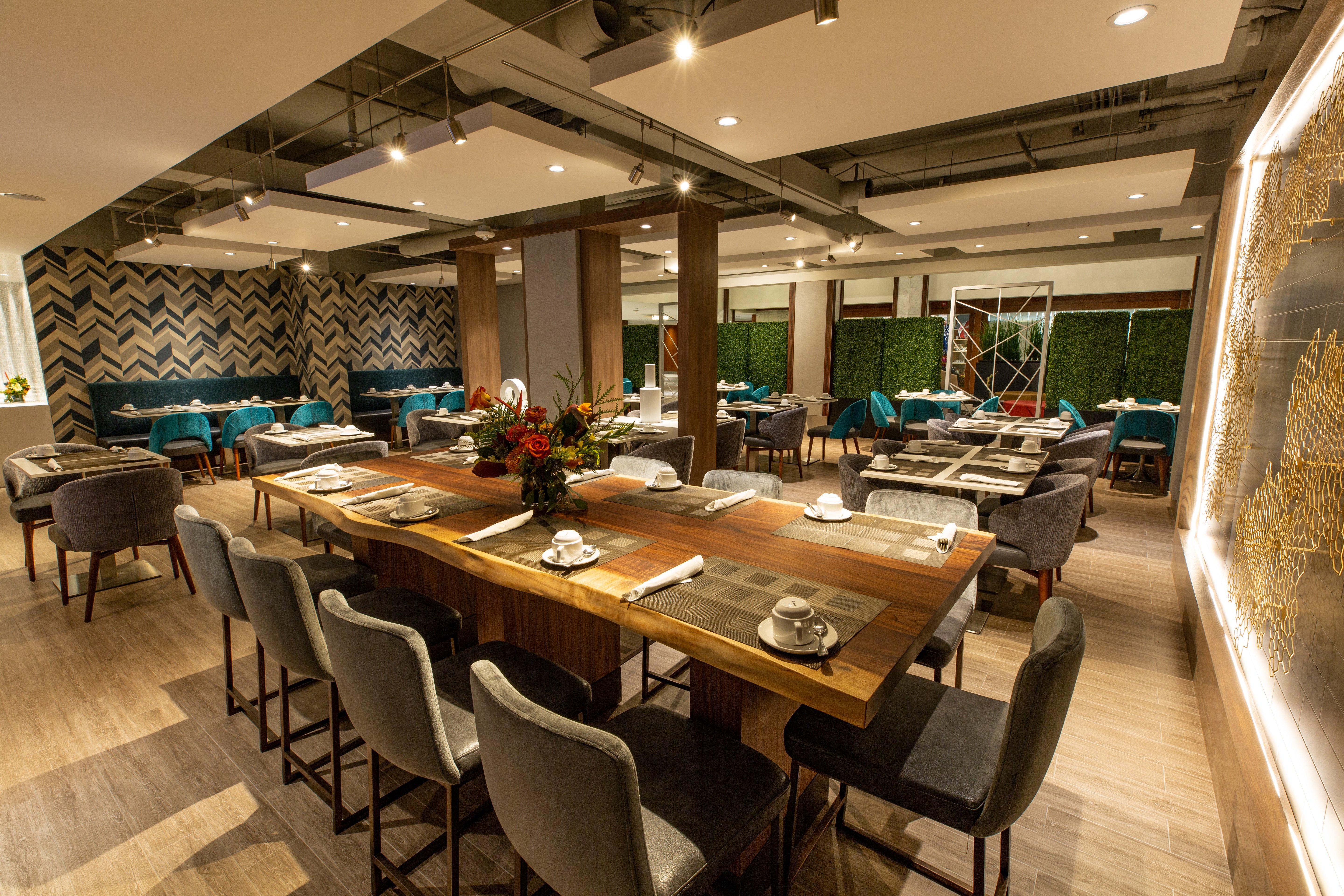 holiday inn toronto downtown centre by ihg