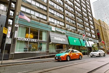 holiday inn toronto downtown centre by ihg