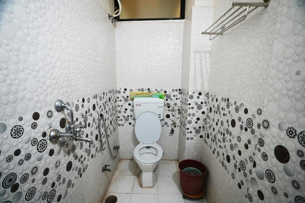 hotel lotus inn