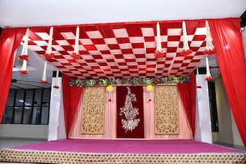hotel lotus inn
