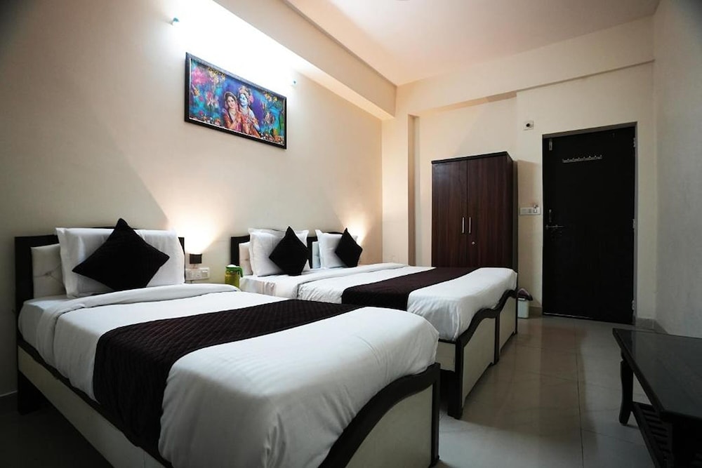 hotel lotus inn