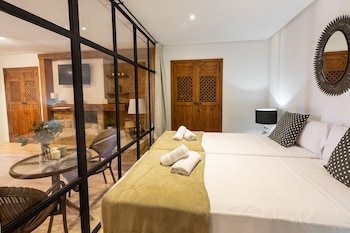 apartamentos la nogalera
