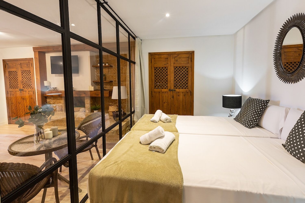 apartamentos la nogalera