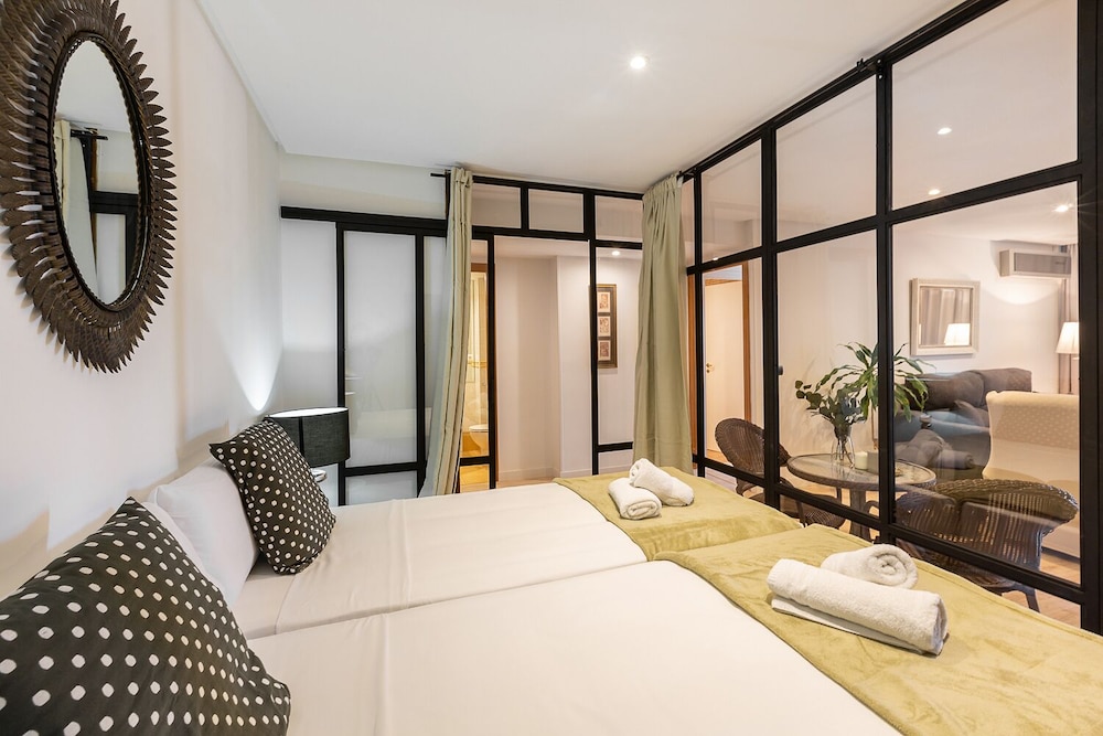 apartamentos la nogalera