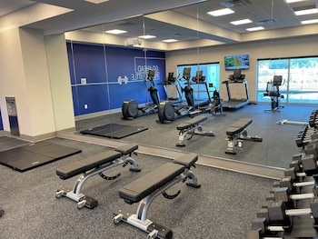 holiday inn express starke