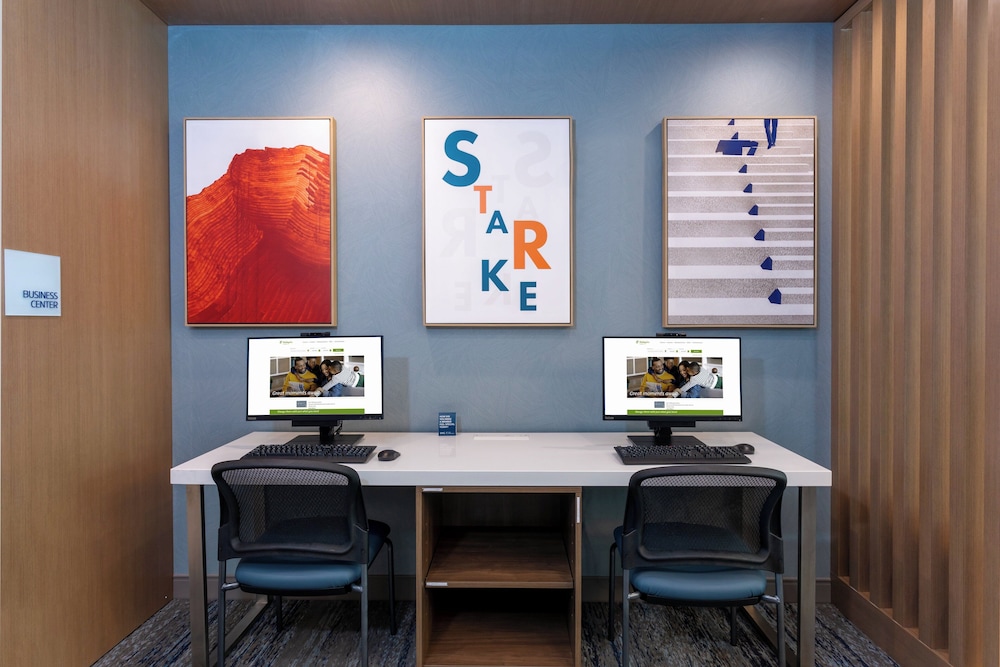 holiday inn express starke