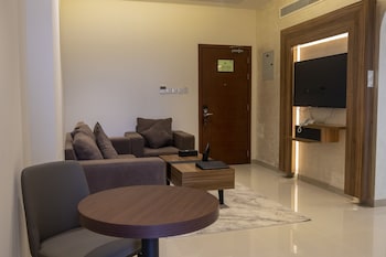 the plaza hotel and resort