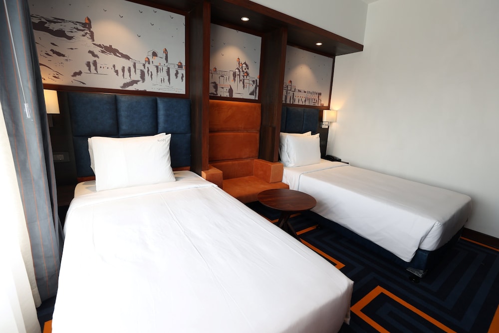 holiday inn express and suites