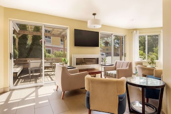 Best Western Plus Traverse City,Traverse City>>Grand Traverse Bay,3 star