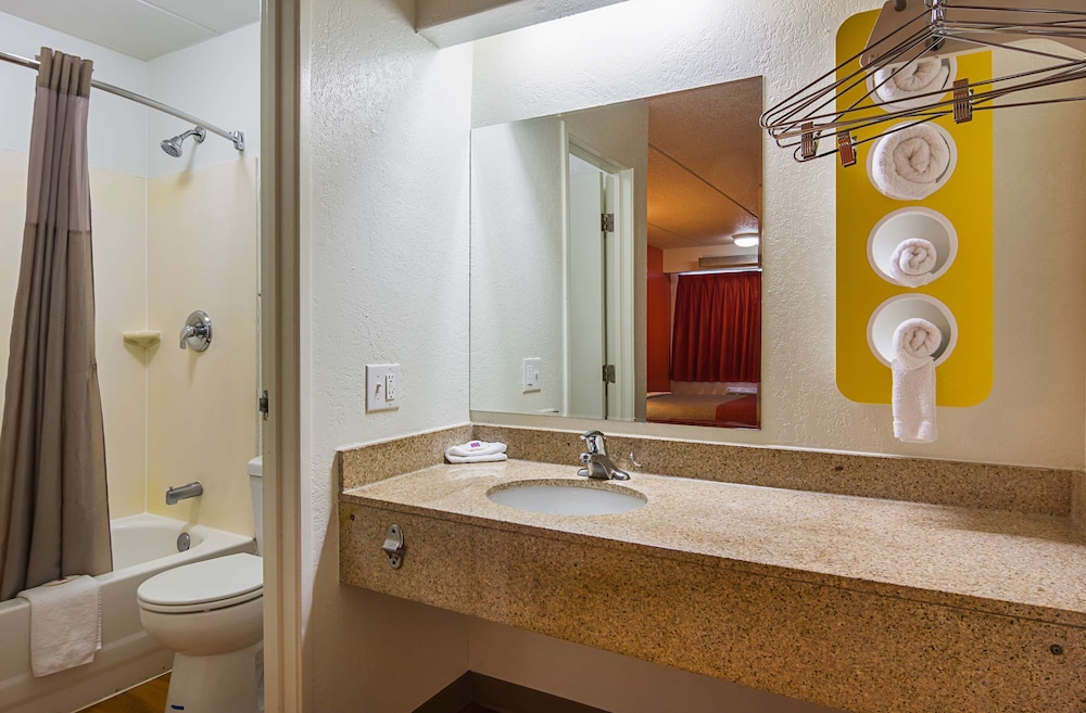 motel 6 tucker ga atlanta northeast