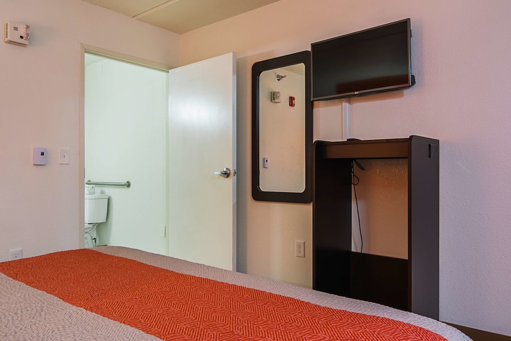 motel 6 tucker ga atlanta northeast