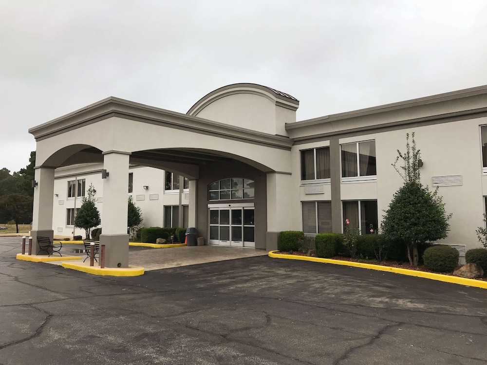 studio 6 suites tupelo ms north