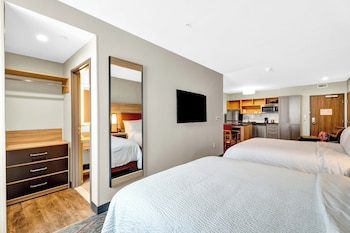 candlewood suites detroit auburn hills