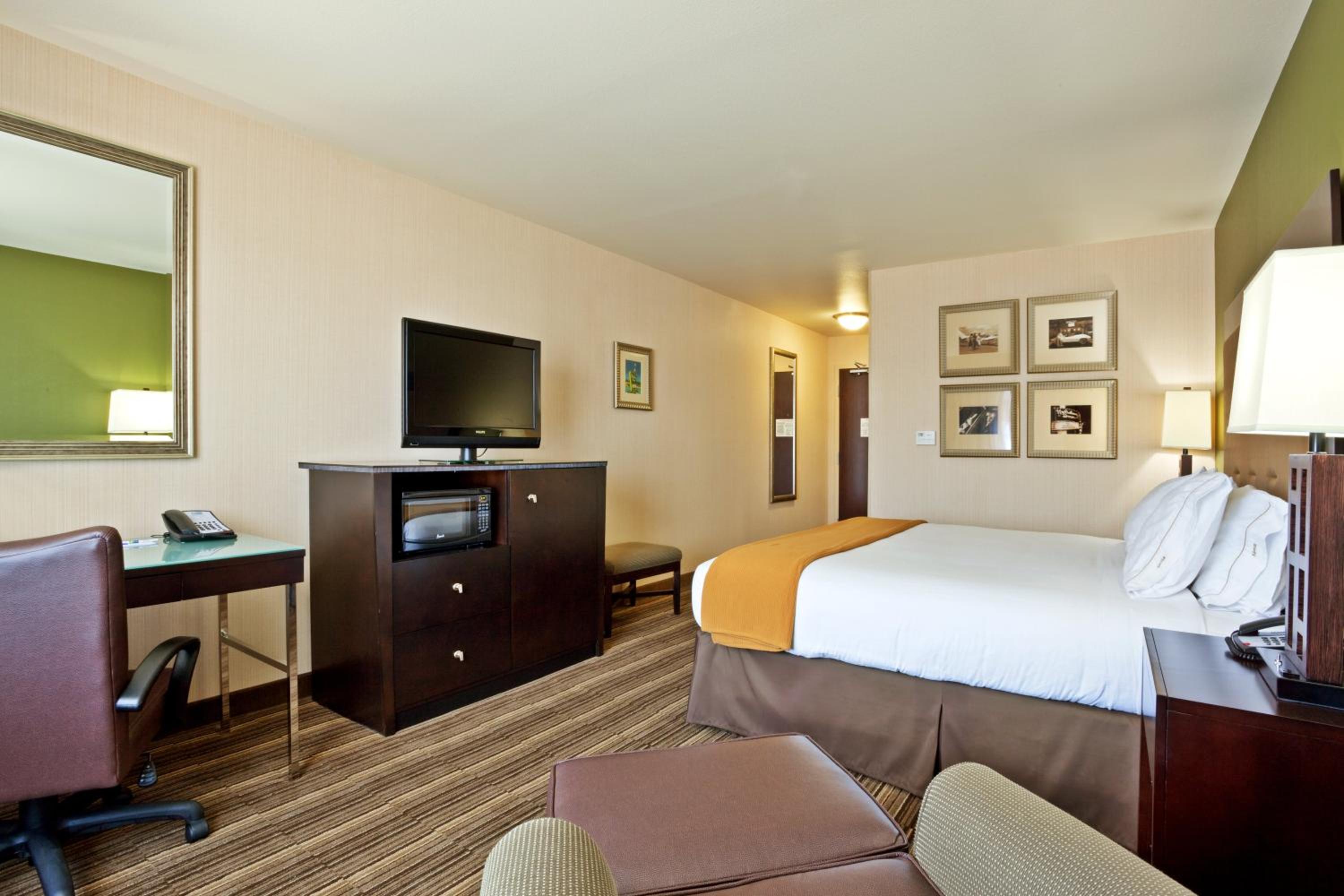 holiday inn express hotel and suites twin falls by ihg