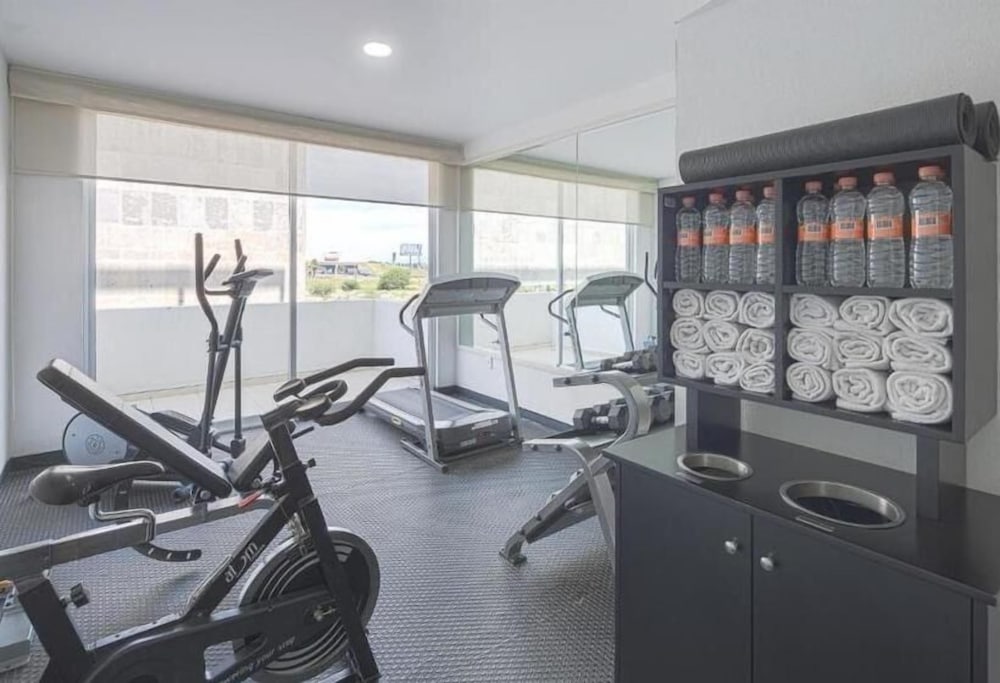 hotel mexico plaza silao aeropuerto