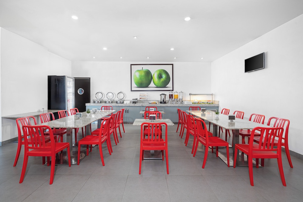 hotel mexico plaza silao aeropuerto