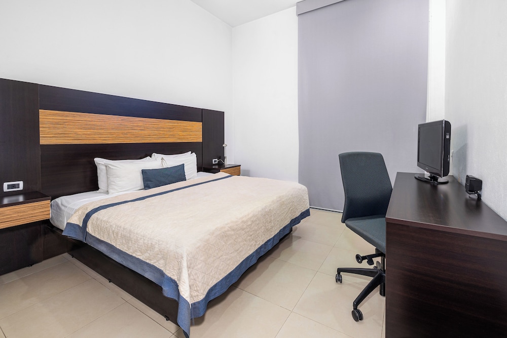 hotel mexico plaza silao aeropuerto