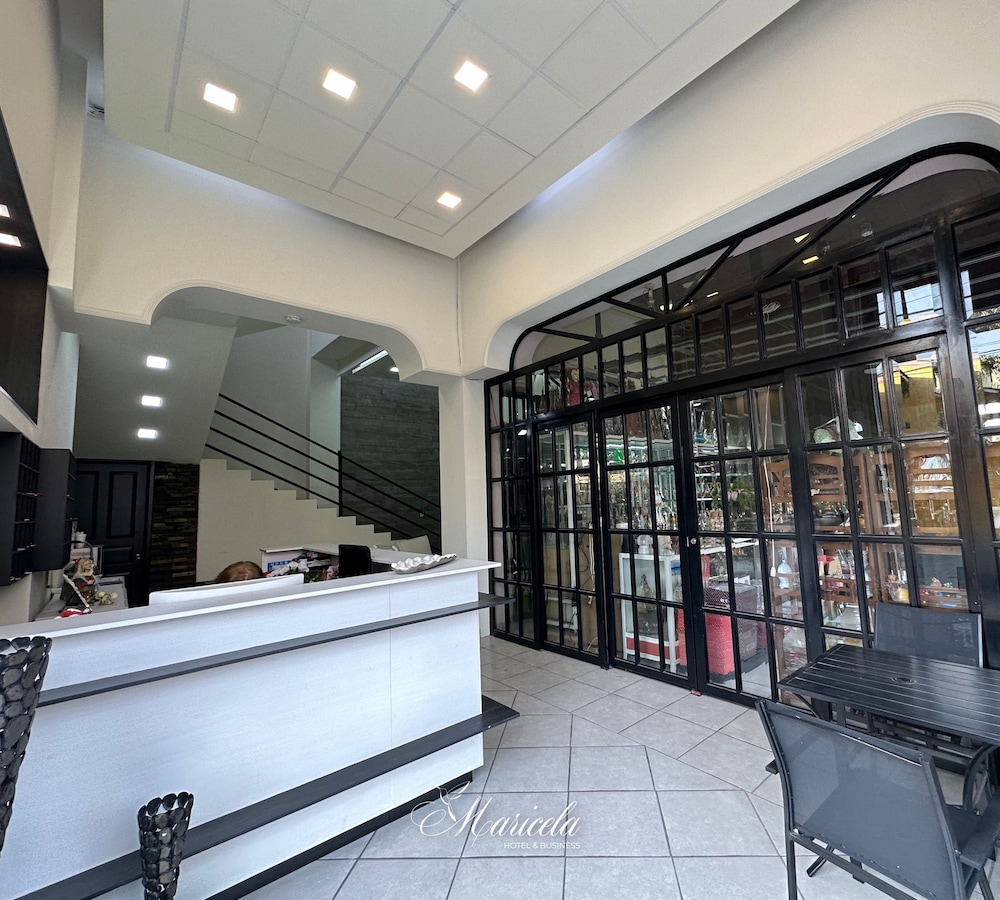 hotel maricela