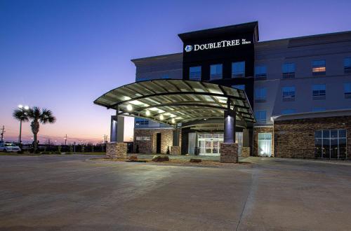 doubletree by hilton sulphur lake charles