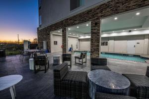 doubletree by hilton sulphur lake charles