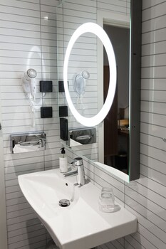 best western hotel baltic