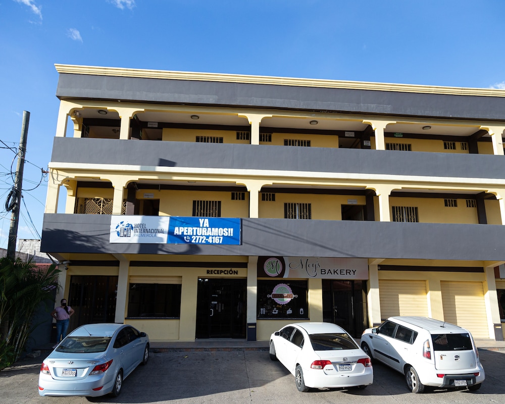 hotel internacional palmerola