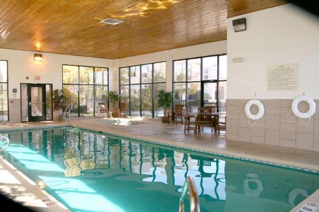 hampton inn taos
