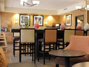 hampton inn taos