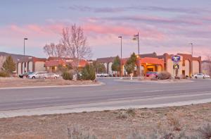 hampton inn taos