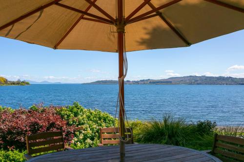 taupo
