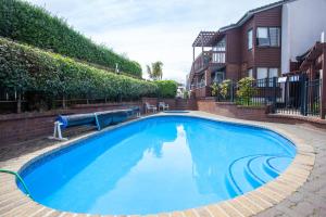 cascades lakefront motel