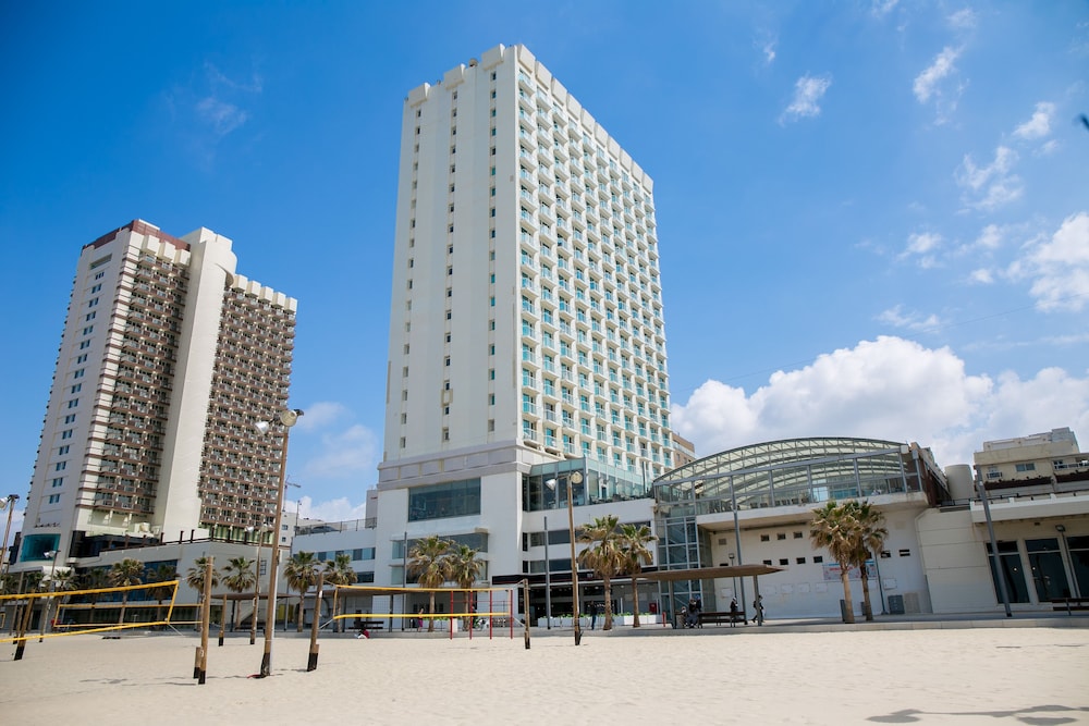 crowne plaza tel aviv beach by ihg