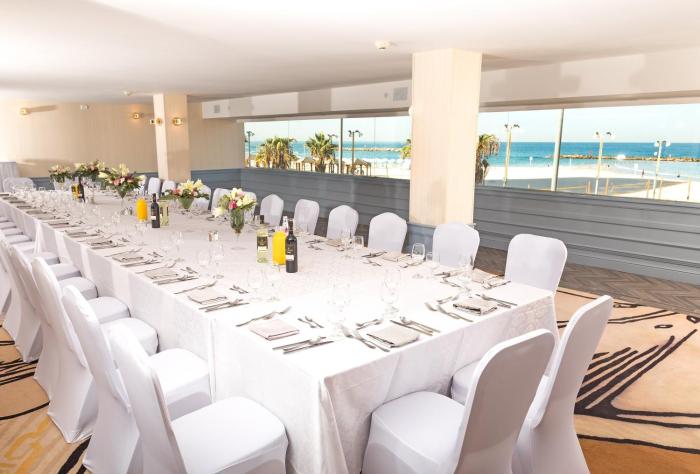 crowne plaza tel aviv beach by ihg