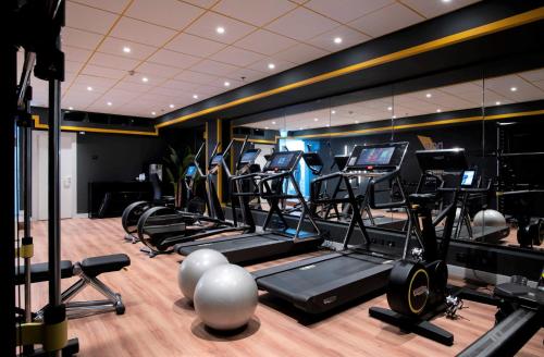 crowne plaza tel aviv beach by ihg