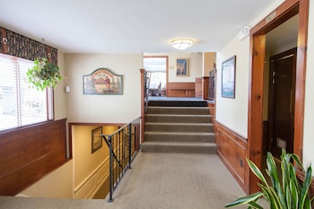 Blue Rock Resort,Cape Cod>>Barnstable County,3 star